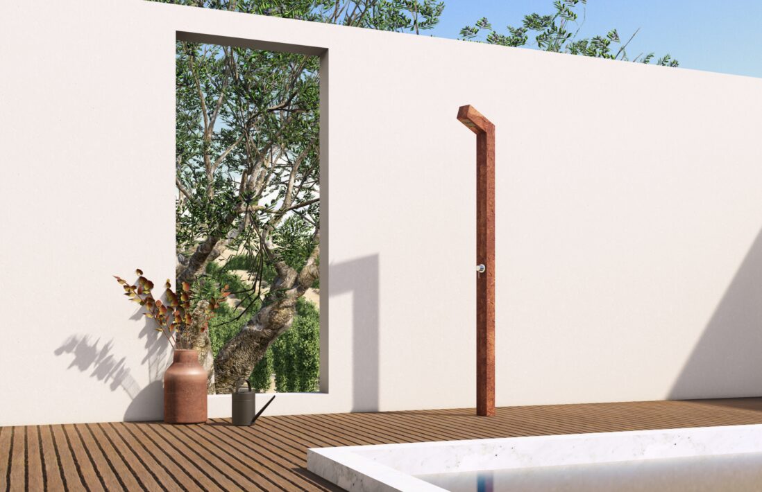 Korta Design_Outdoor_Shower_Metal Look Corten_ambient