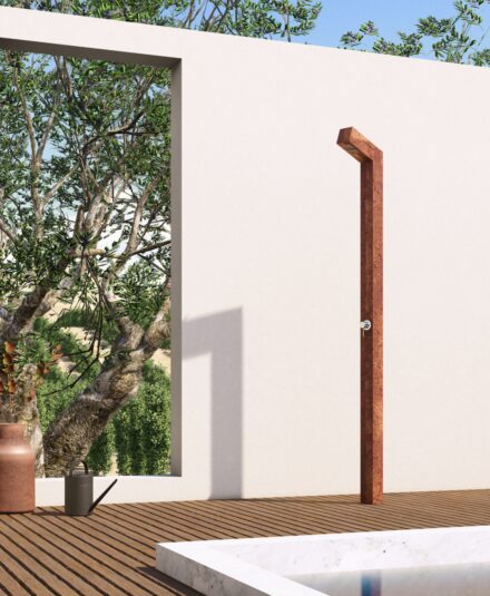 Korta Design_Outdoor_Shower_Metal Look Corten_ambient